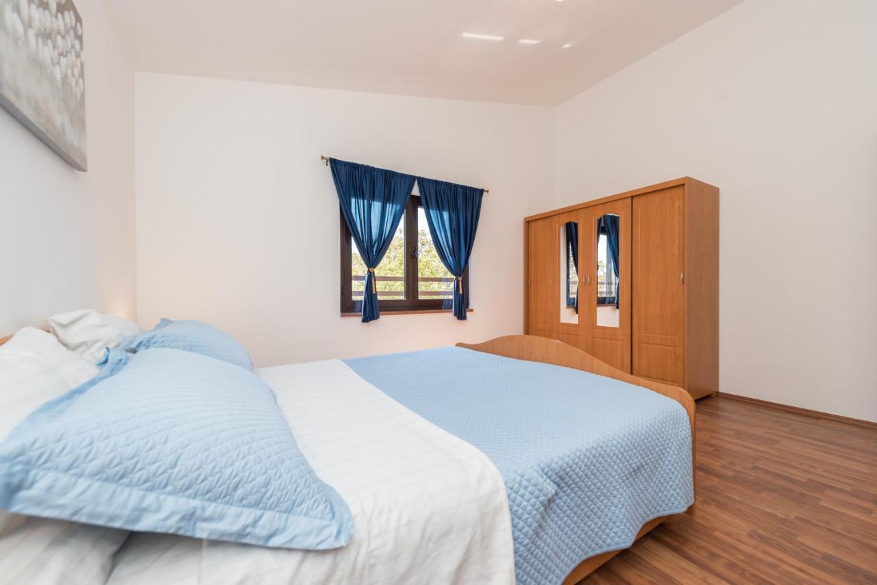 Apartment Astoria Zaton  Luaran gambar