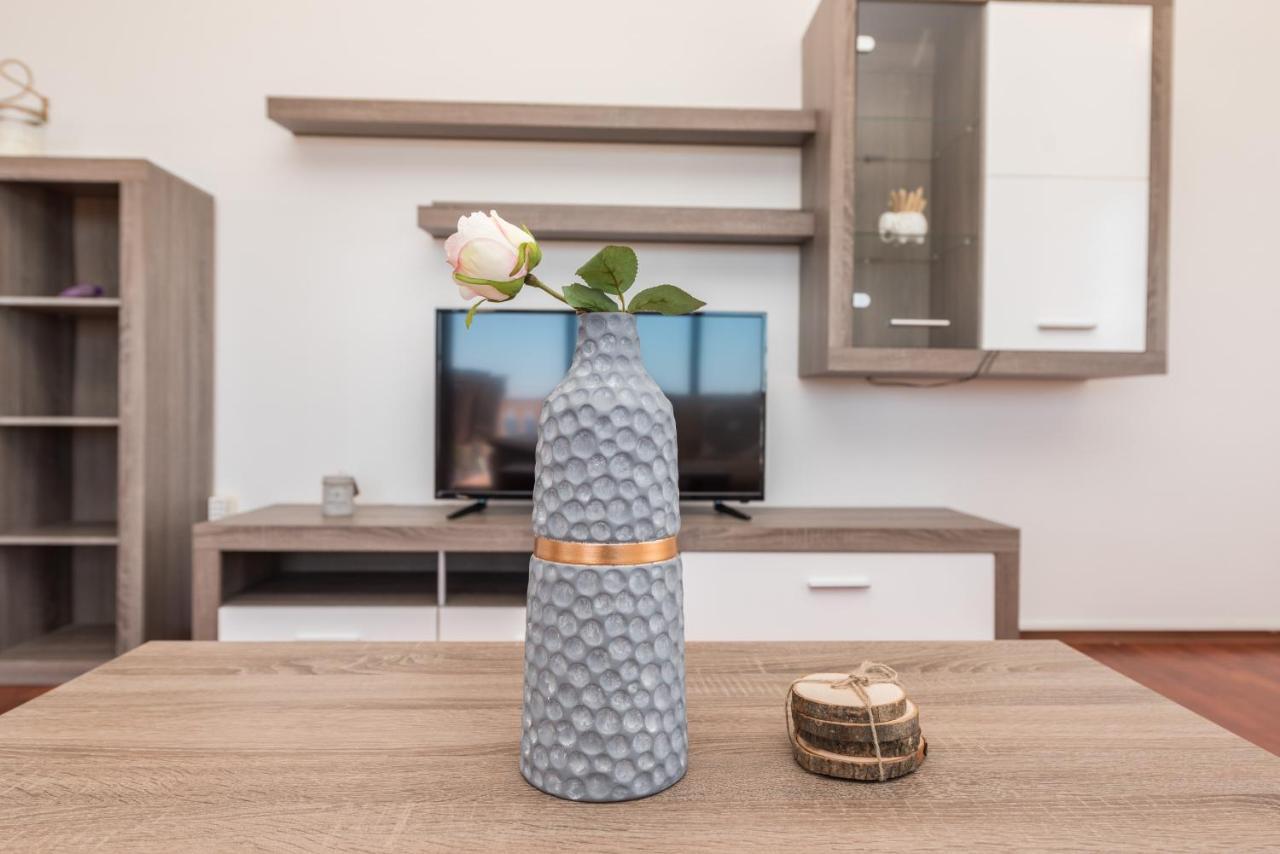 Apartment Astoria Zaton  Luaran gambar