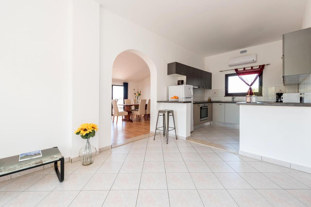 Apartment Astoria Zaton  Luaran gambar