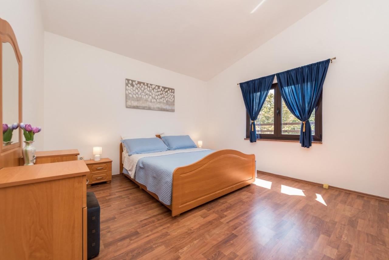 Apartment Astoria Zaton  Luaran gambar